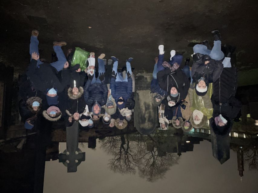 Edinburgh: Dark Secrets of the Old Town Ghost Walking Tour - What this Edinburgh ghost walk actually offers
