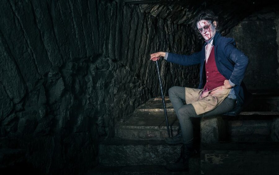 Edinburgh: Extreme Paranormal Underground Ghost Tour - Down one spiral staircase into the vaults