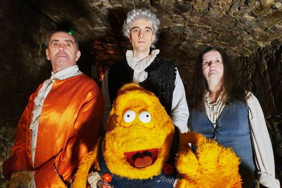 Edinburgh: Guided Ghost Walking Tour - The Royal Mile’s darker side