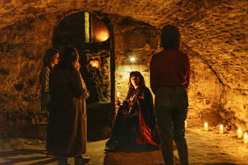 Edinburgh: Underground Vaults Evening Ghost Tour with Whisky - Descending into Blair Street Underground Vaults