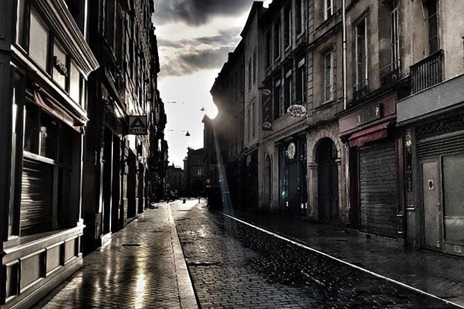 Enigmatic Ghosts, Crimes, & haunting Tales of dark Bordeaux - Who will enjoy this tour most