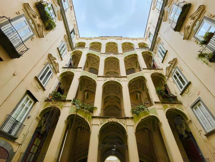 Esoteric Naples: Secrets, Ghosts & Street Food Tour - Should you book Esoteric Naples?
