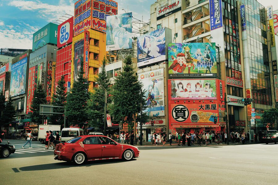 Expert Anime Guide in Akihabara with a maid witch - Afilia Chronicle S and the one-hour finale