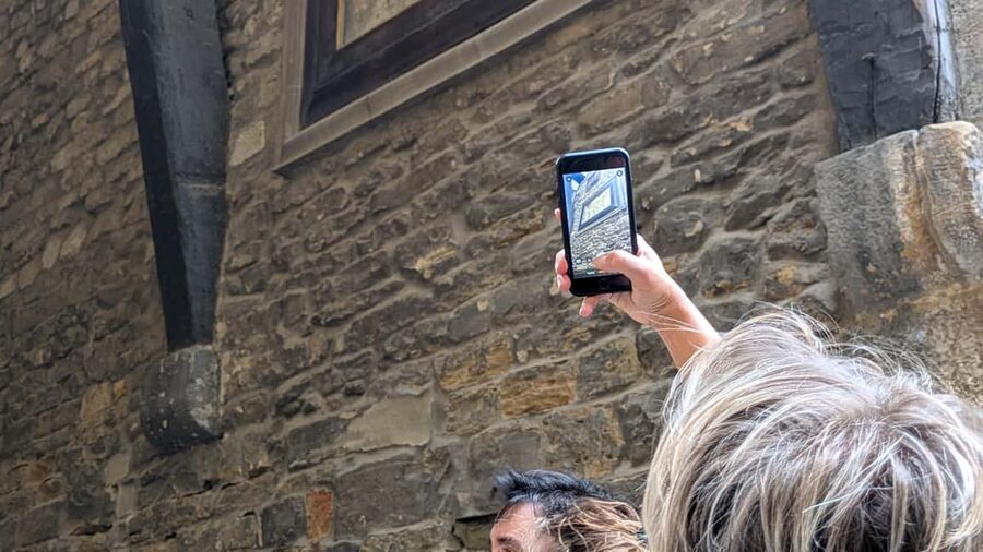 Florence Crimes, Murders & Ghosts Walking Tour with Tastings - Key reasons to consider this Florence night walk