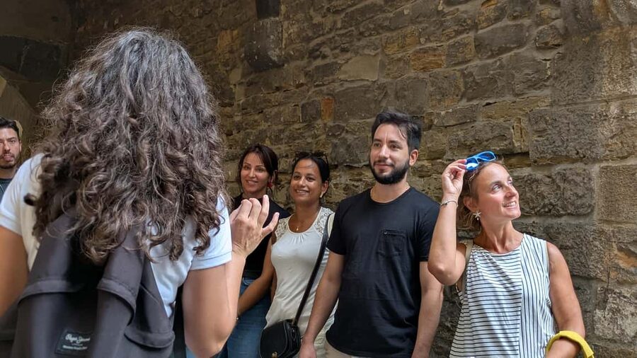 Florence: Ghost & Crimes Walking Tour with Tastings and Wine - Key points about Florence’s ghostly food walk