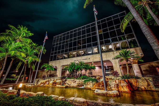 Footsteps of the Forsaken Frights: Fort Myers Ghost Tour - City Hall and the Fort Myers Cemetery