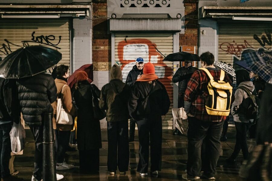French Language : Original Jack the Ripper Tour - Petticoat Lane and the Ten Bells