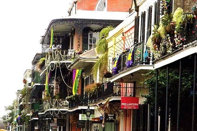 French Quarter Haunted Excursion In New Orleans - A ghost walk built around New Orleans history