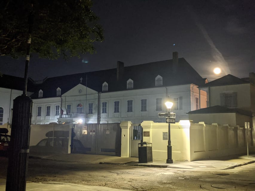 French Quarter: Haunted Hollywood Ghost Tour in New Orleans - Key points at a glance