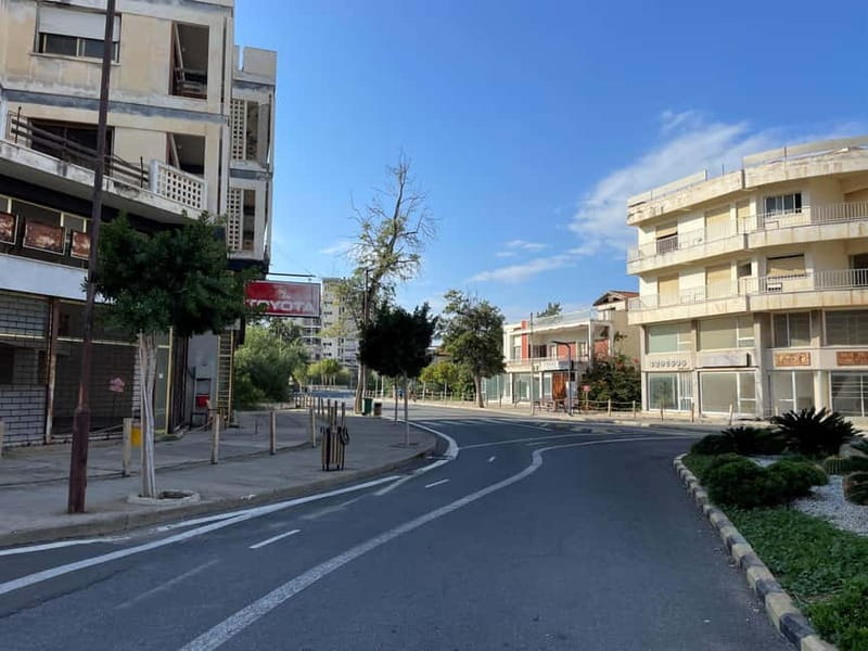 From Aya Napa/Protaras: Varosha Ghost Town Tour on a Red Bus - Who will enjoy this Varosha tour most?