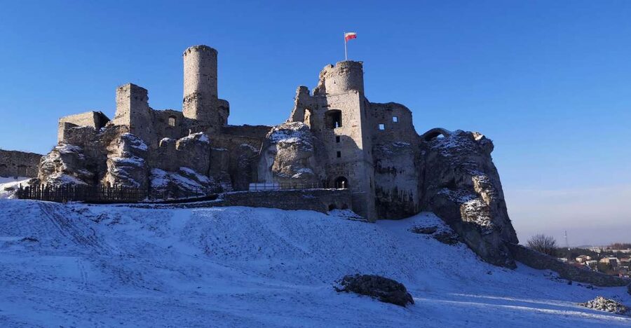From Krakow: "The Witcher" Ogrodzieniec Castle Private Trip - Is $172 per person good value?