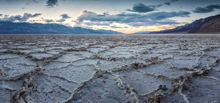 From Las Vegas: Death Valley & Rhyolite Ghost Town Day Trip - Pickup, Pahrump, and the long road east