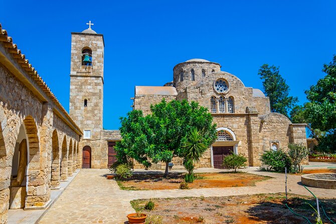 Full Day Tour in Famagusta: The Ghost City - Crossing into northern Cyprus