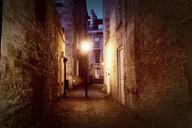 Fully Guided Bath Ghost Tours - Queen Street and Gin Alley offer a lighter pause