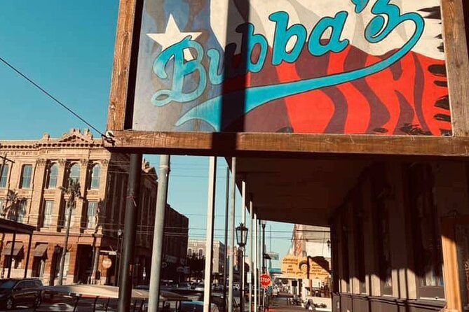Galveston's Best Pub Crawl Tour and Guided History Walk - Walking, Group Size, and Practical Comfort