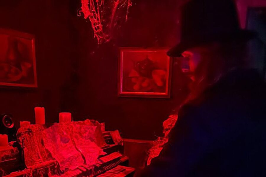 Galveston's Haunted Mayfield Manor - Is $15 a Fair Price?