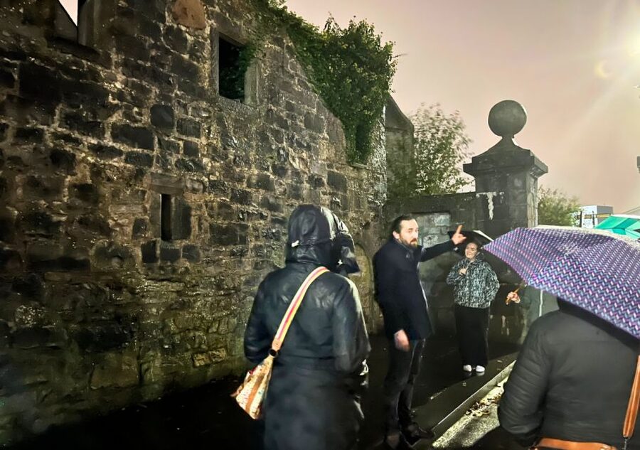 Galway: Dark History Guided City Walking Tour - Lynch’s Castle and the value of audience participation