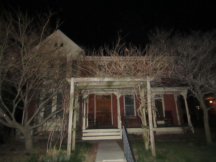 Gettysburg: Ghost Hunt Tour with Ghost Hunting Equipment - Walking conditions, comfort, and accessibility
