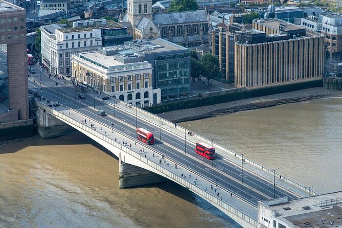 Ghost Bus Tour of London - The essential details at a glance