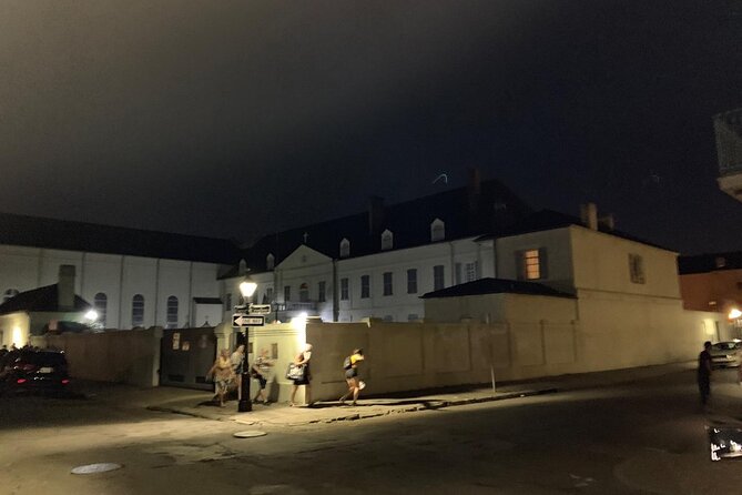 Ghost Hunt Experience - What the guides add to the evening