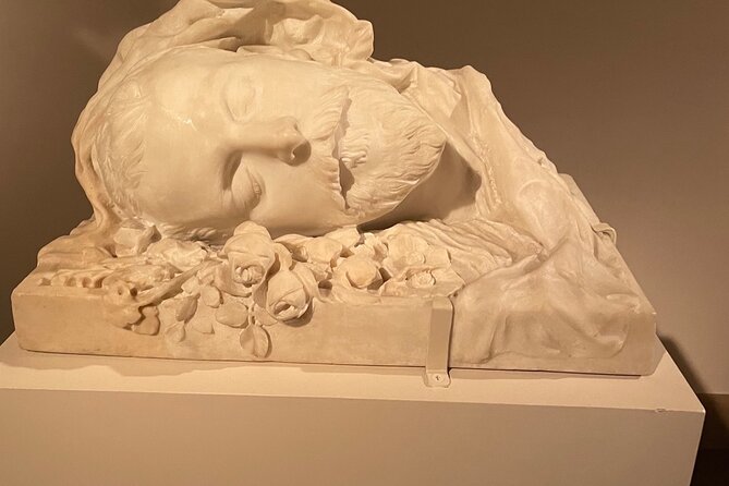 Ghost Stories: A Mysterious, Macabre Tour in the Metropolitan Museum - Is $47.50 a Fair Price?