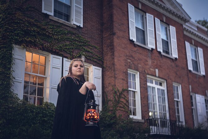 Ghost Tour of Queen's University - Summerhill reveals the university’s medical past