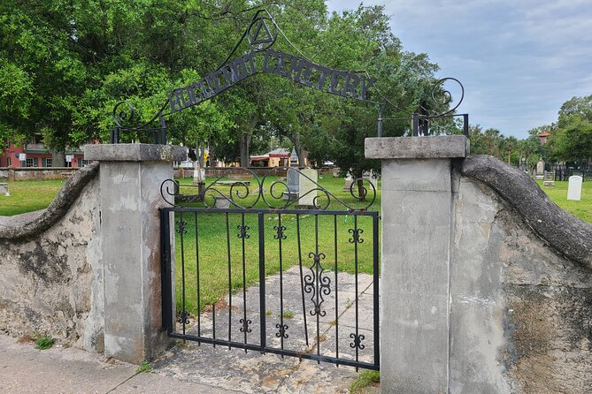 Ghost Tour of St. Augustine: The Original Haunted History Tour - What makes Kevin’s guiding style effective