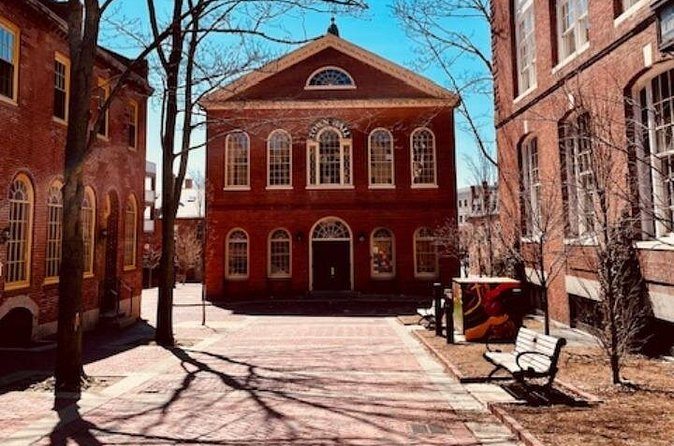 Ghostly Tales of Salem Walking Tour - Timing, crowds, and walking comfort