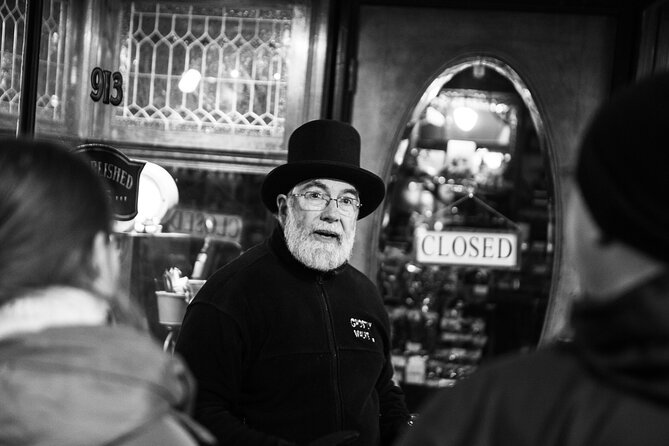 Ghostly Walking Tour in Victoria - The stories matter more than the scares