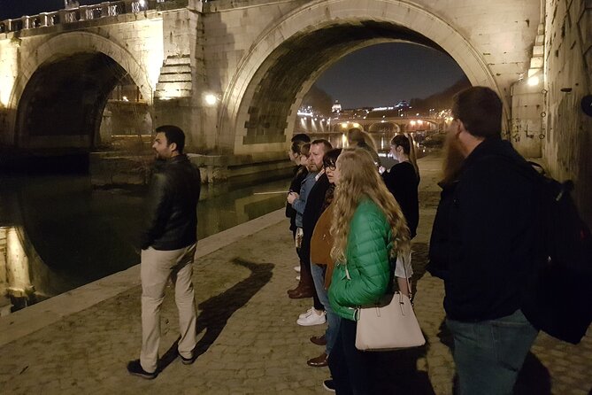 Ghosts and Crimes of Rome Night Walk - The prison, torture, and tools of death