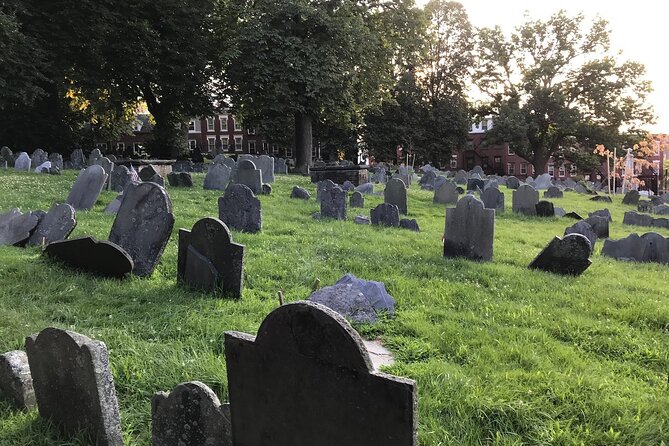 Ghosts and Gravestones Boston Nightwalk - Why the guides matter so much