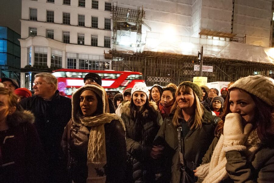Ghosts and Legends of Mayfair Walking Tour - London - Berkeley Square and the haunted townhouse