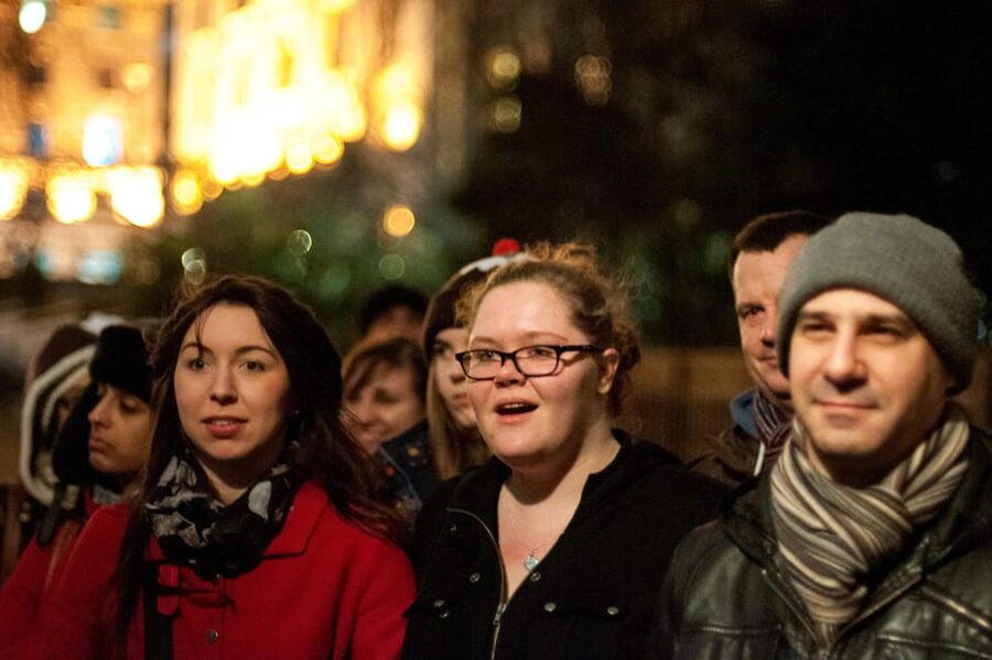 Ghosts and Legends of Mayfair Walking Tour - London - The Royal Academy and the screaming nuns