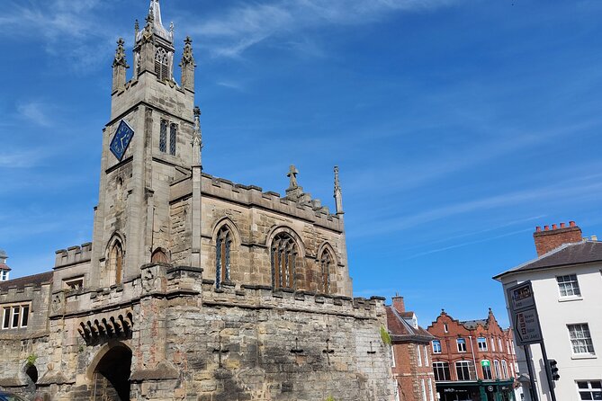 Ghosts, Crime & Legends Quest Experience in Warwick - Thomas Oken’s House and a Tudor-era pause