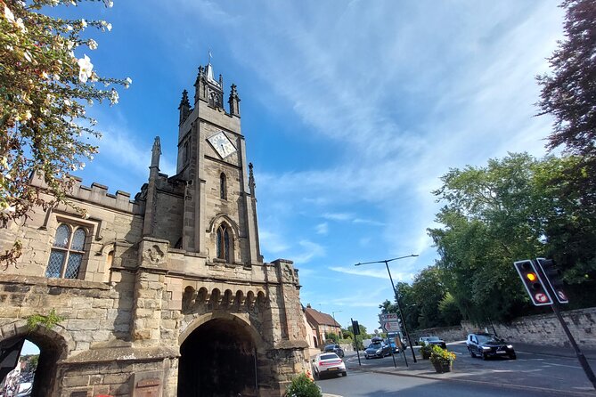 Ghosts, Crime & Legends Quest Experience in Warwick - Northgate Street and the old courts