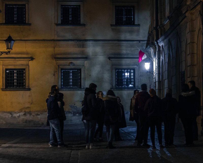 Ghosts & Crimes: Macabre Kraków Walking Tour in English - Why the 75-Minute Length Works