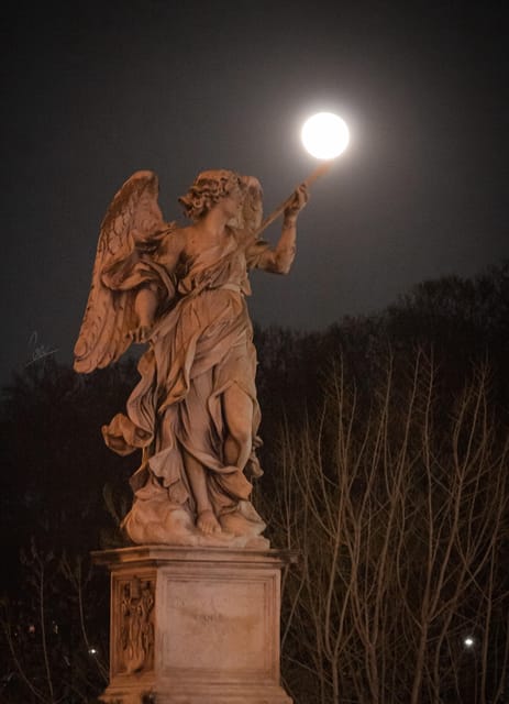 Ghosts, Legends & Mysteries of Rome Tip-Based Walking Tour - Starting beneath Castel Sant’Angelo
