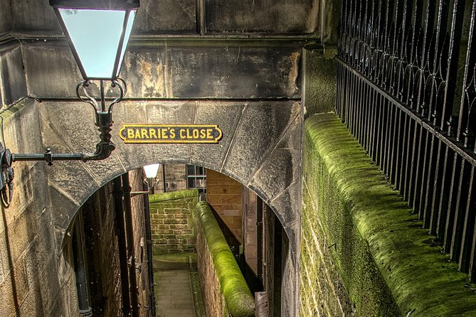 Ghosts, Mysteries, and Witches Tour - Borthwick’s Close and the darker side of Old Town life
