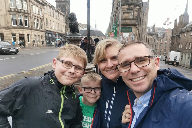 Ghosts of Edinburgh: Bloody Past Exploration Game and Tour - The Grassmarket’s grim public past