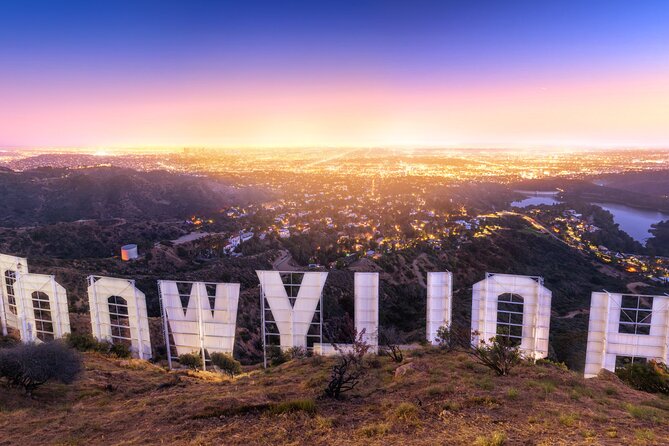 Ghosts of Hollywood Night-Time Walking Tour - Why the guide can make or break the evening
