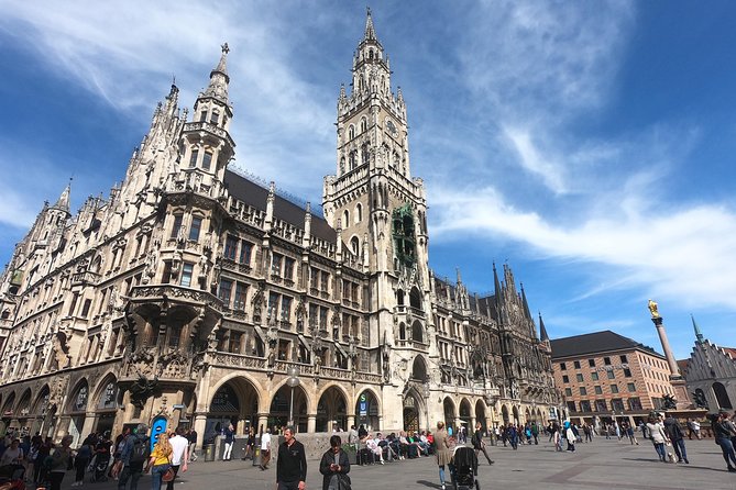 Ghosts of Munich: The Haunted Apprentice Exploration Game - Marienplatz, Munich’s public stage
