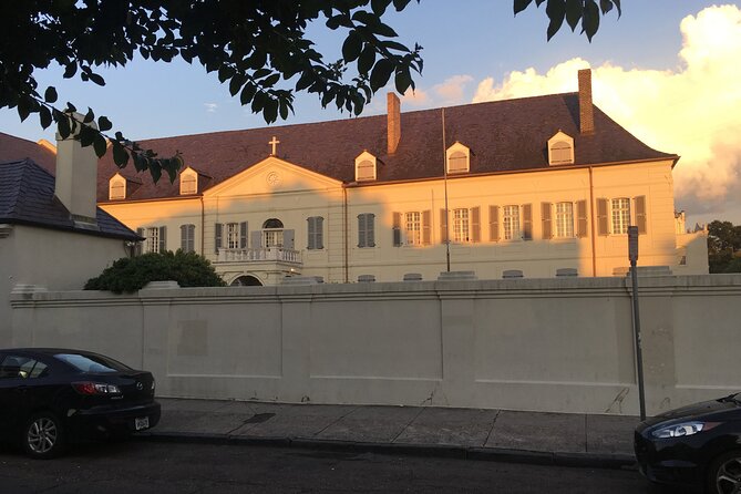 Ghosts of New Orleans: Self-Guided Haunted Audio Walking Tour - How the app and narration affect the experience