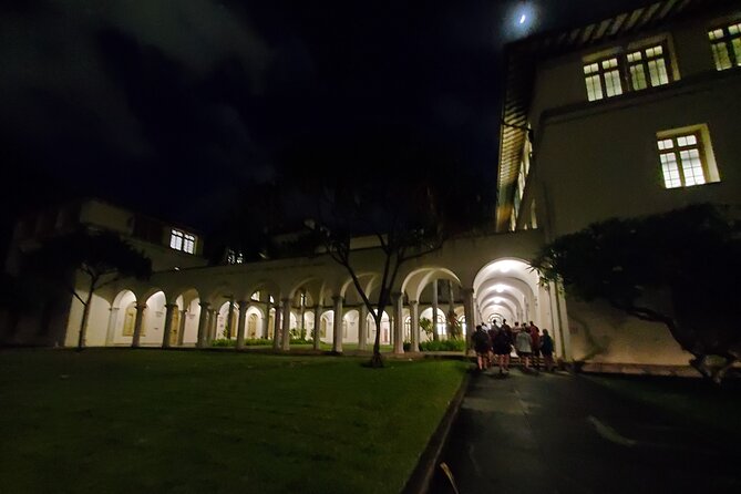 Ghosts of Old Honolulu Walking Tour - Banyan trees, folklore, and the strongest spooky moments