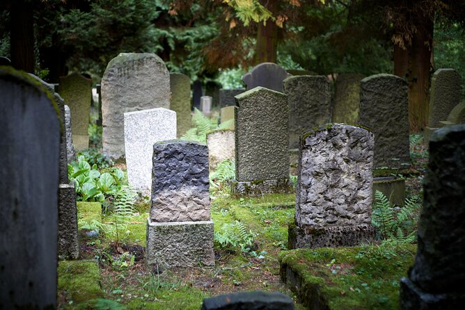 Ghosts of St. Augustine Walking Tour - Huguenot Cemetery and the story of John Stickney
