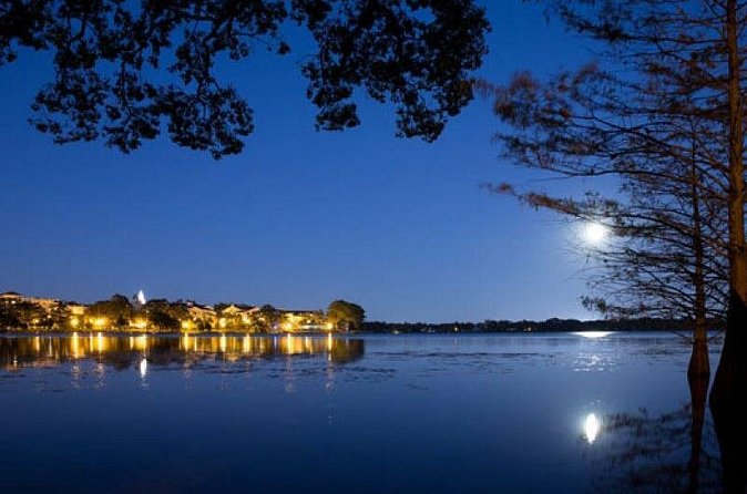 Ghosts of Winter Park - A Chilling Walking Tour! - The actress who never left the stage