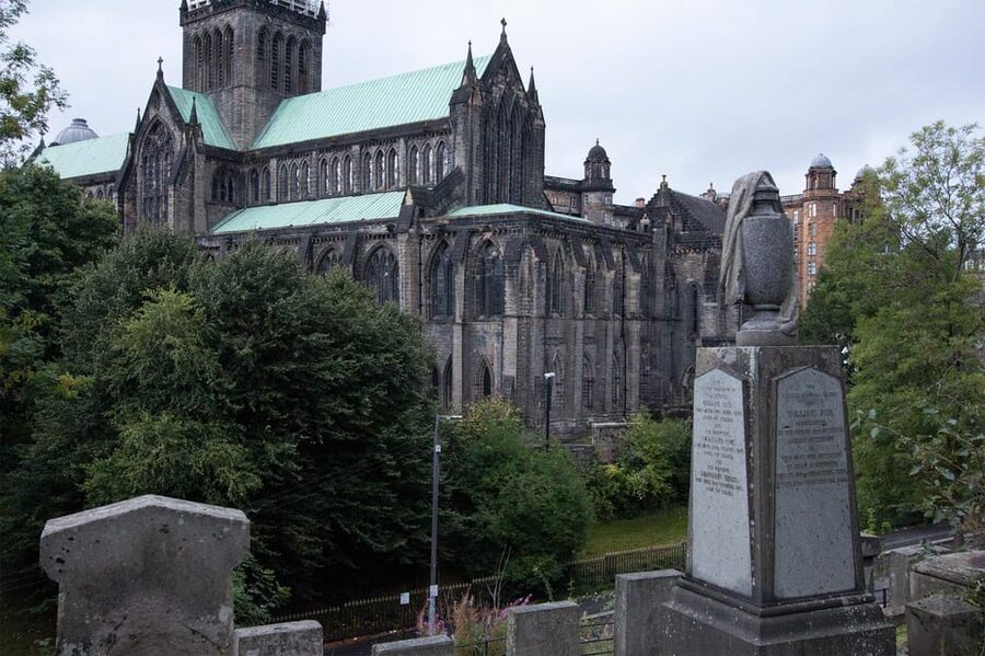 Glasgow: Ghouls, Ghosts & Gruesome Tales Guided Walking Tour - Strathclyde University and the final stories