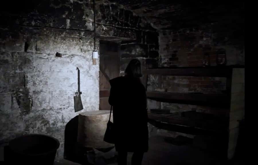 Grampians: J Ward Lunatic Asylum Night Ghost Tour - Guides make or break the evening