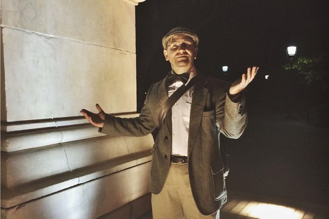 Greenwich Village Haunted Tour - What the small group adds