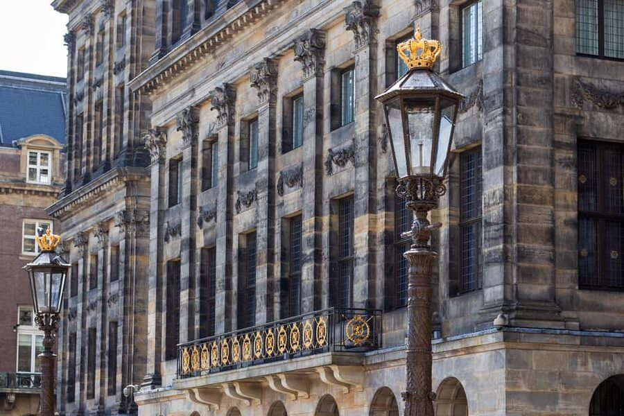 Guided Walking Tour Amsterdam - Dark History & Ghost Stories - Spooksteeg and the Tower of Tears