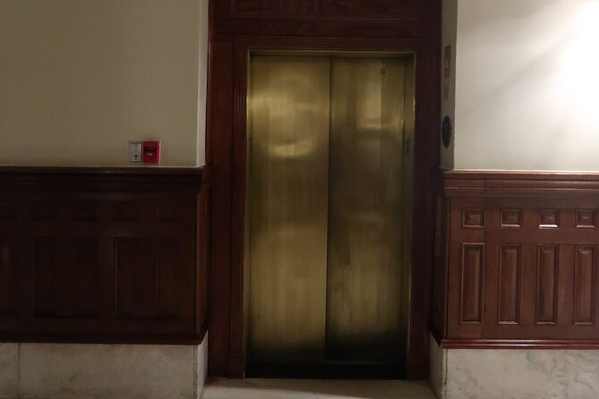 Ha Ha Haunted Austin Walking Ghost Tour - Finishing inside the haunted Driskill Hotel